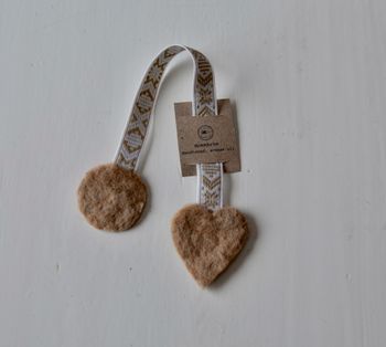 Bokmärke beige band