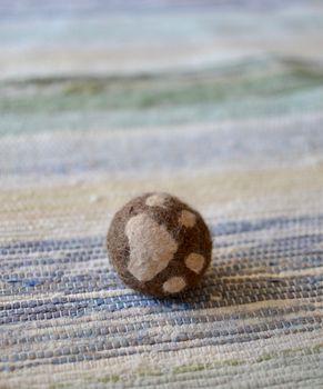 Tassboll Brun