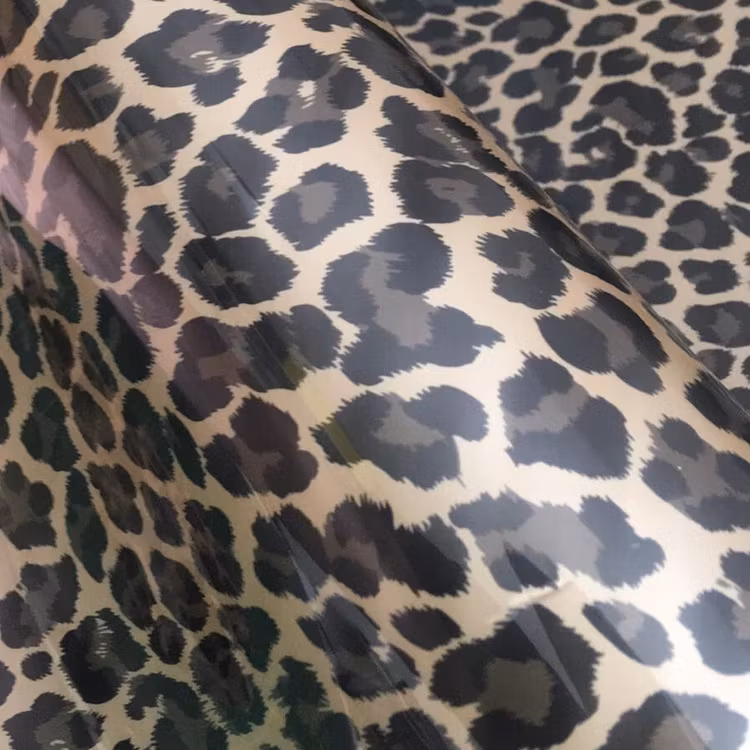Stretch metallic, Leo Guld
