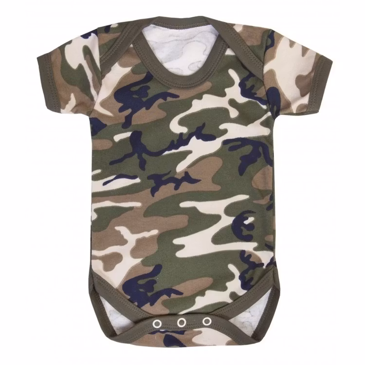 Camofärgad body