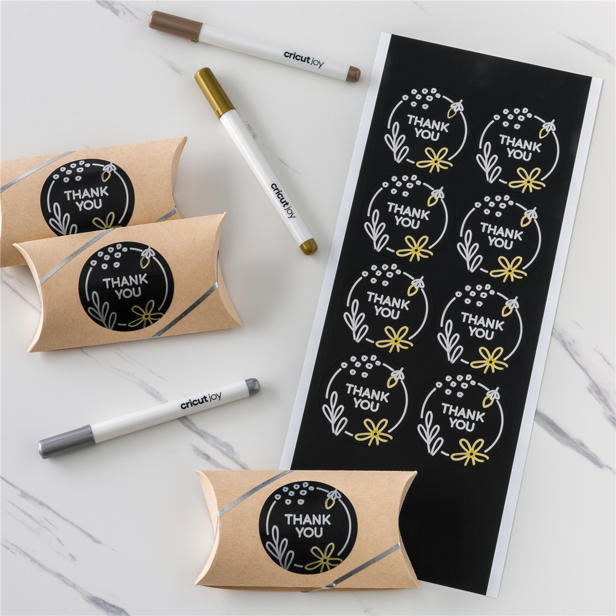 Cricut Joy Permanent markers 3-pack 1.0 (Gold, Silver, Copper), exempelbild
