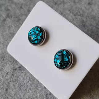 Örhänge MINI - mörk grön (8mm)