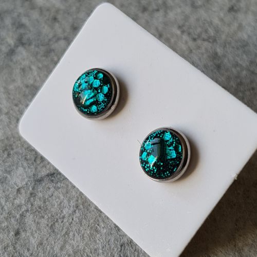 Örhänge MINI - mörk grön (8mm)