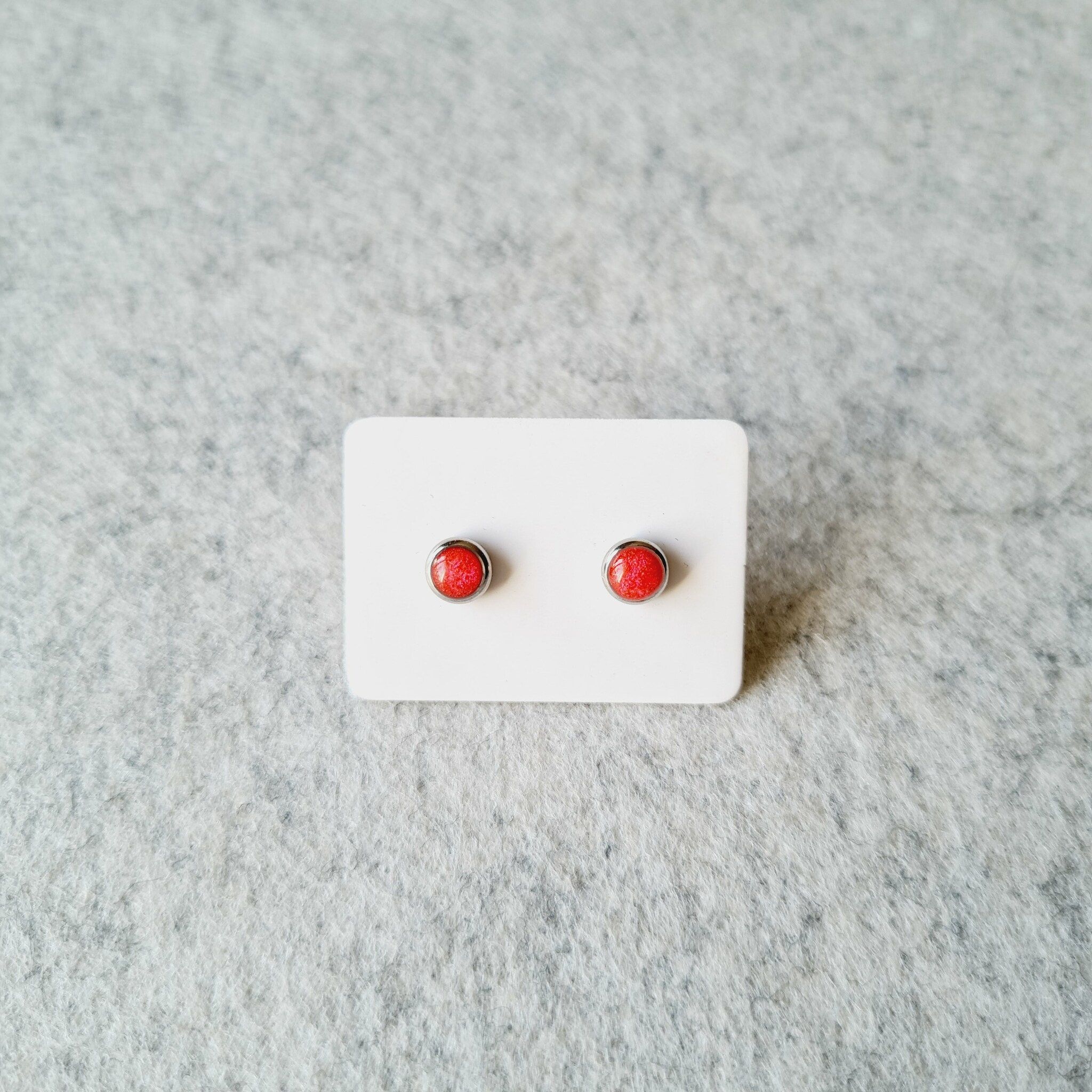 Örhänge MINI - rosa (6 mm)