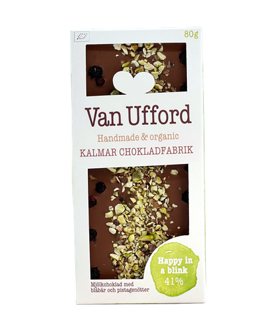 Chokladkaka Happy in a blink – Mjölkchoklad med pistagenötter och blåbär