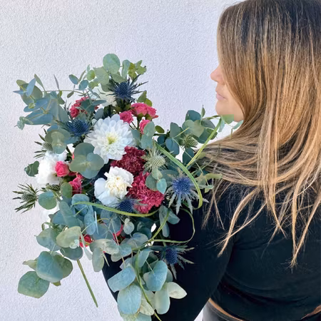 Blomsterbud  - Fröken Färg Floristens val