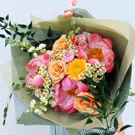 Blomsterbud  - Fröken Färg Mors Dag PION stor