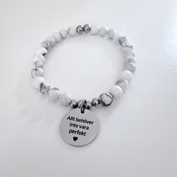 Armband med egen text