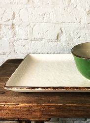 Fat/tallrik 33 cm. Vitt.
