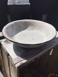 Anticato serveringsskål 26 cm. Grå.