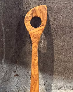 Risottoslev i olivträ 30 cm.