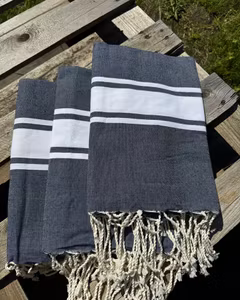 Badlakan/handduk 100 x 200 cm. 100% bomull. Blått.