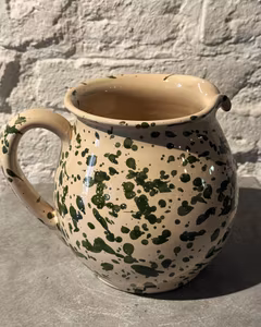 Handgjord kanna 15 cm. Spruzzi. Flaskgrön.