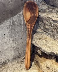 Slev/skopa i olivträ 32 cm.