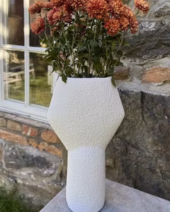 Vas 33 cm. Vit.
