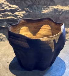 Handgjord vas/skål 13 cm.