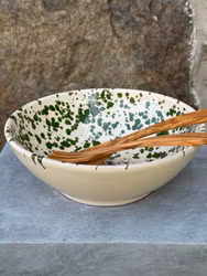 Handgjord skål 23 cm. Spruzzi. Flaskgrönt.