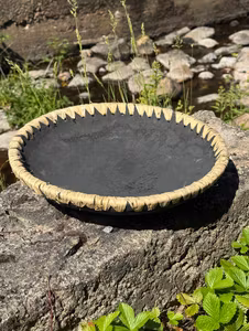 Skål 28 cm. Blåsvart.