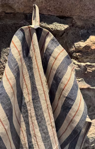 Handduk linne. Randig gråblå.