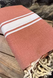 Badlakan/handduk 100 x 200 cm. 100% bomull. Terracotta.