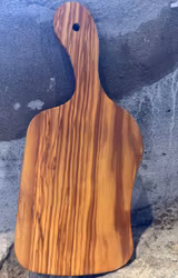 Serveringsbricka/skärbräda i olivträ 38 cm.