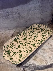 Handgjord stort rektangulärt fat 36 cm. Spruzzi. Flaskgrönt..