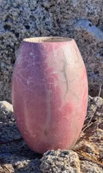 Handgjord vas 15 cm. Rosa/grå.