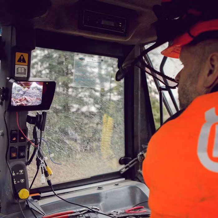 Backkamera inkl. monitor och 20 m anslutningskabel