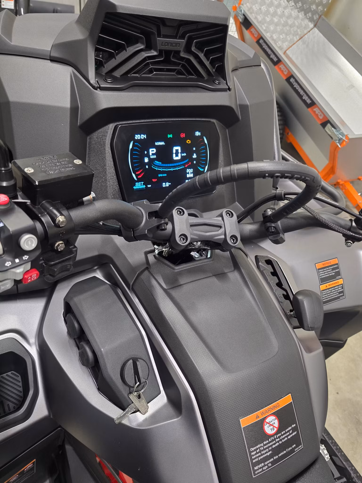 Loncin Xwolf 1000 MUD