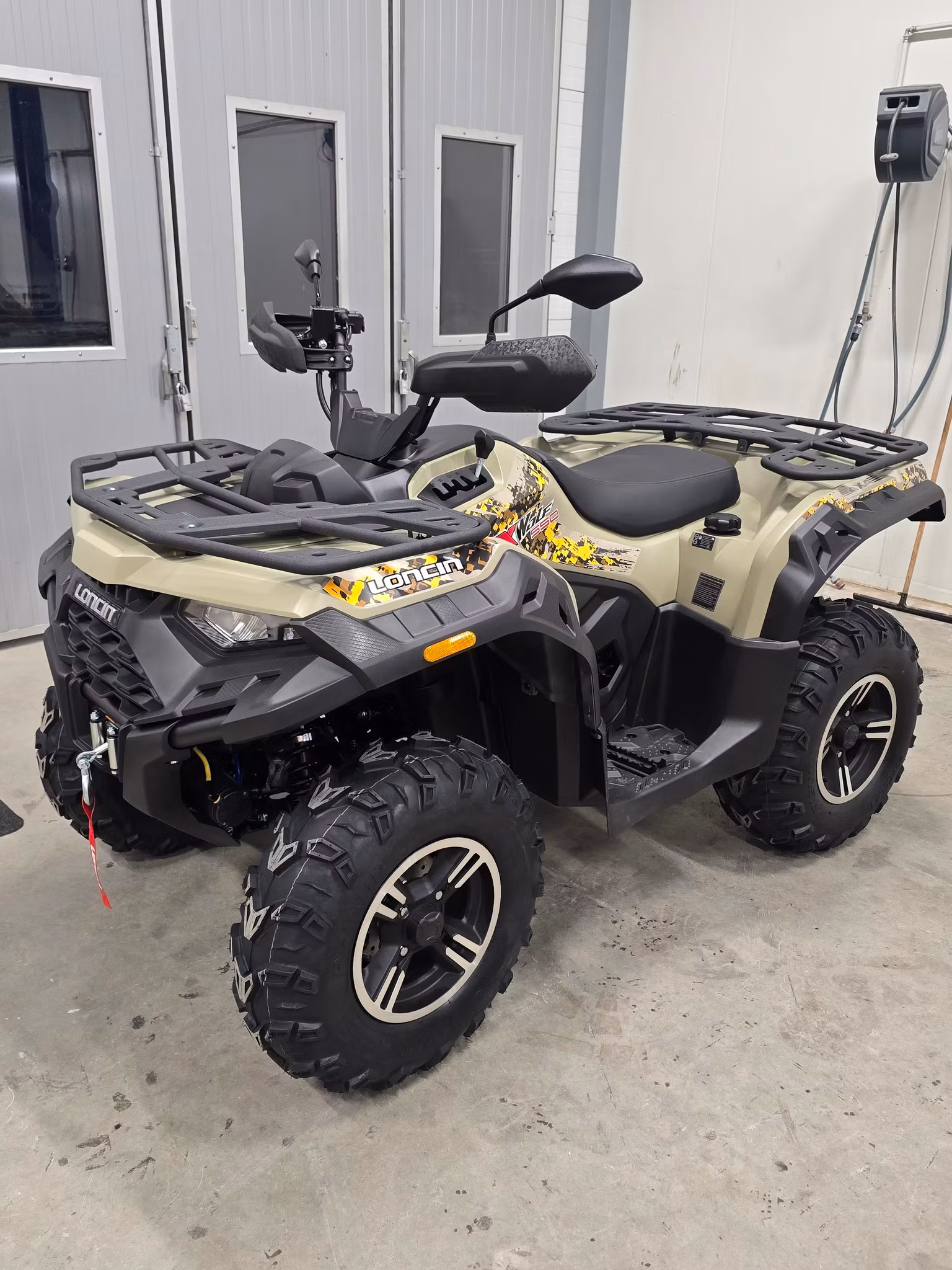 Loncin Xwolf 550