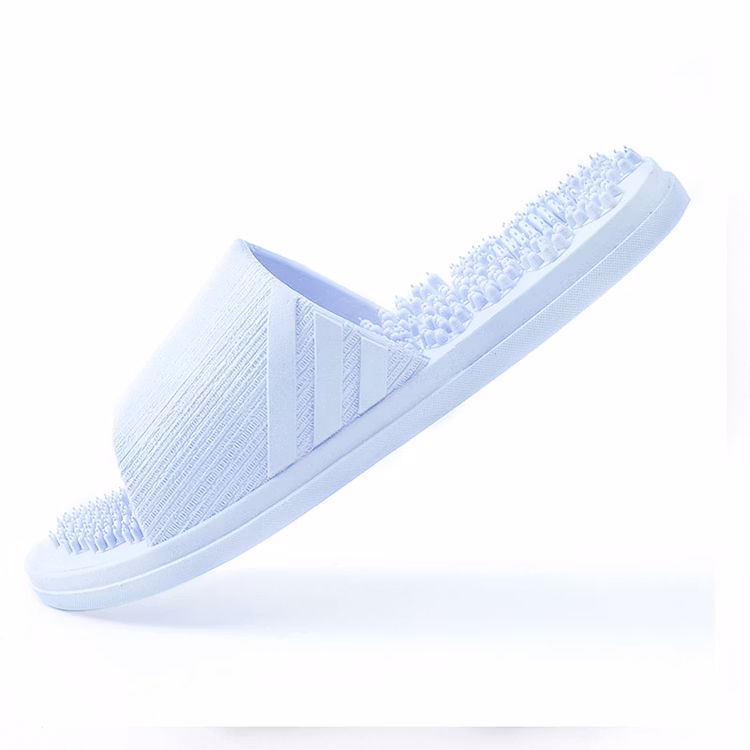 Lichtblauwe slippers (voetmassage)
