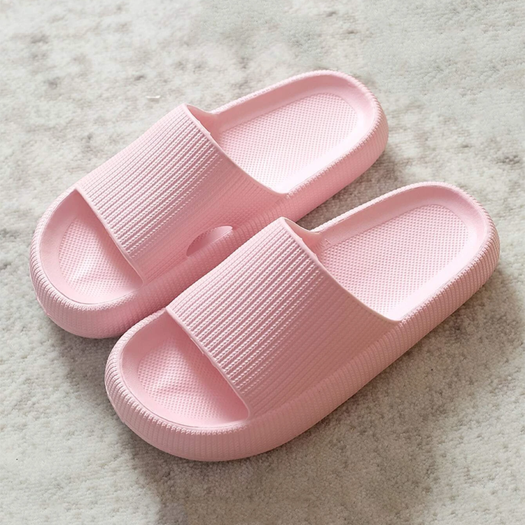 Zachte slippers (Roze)