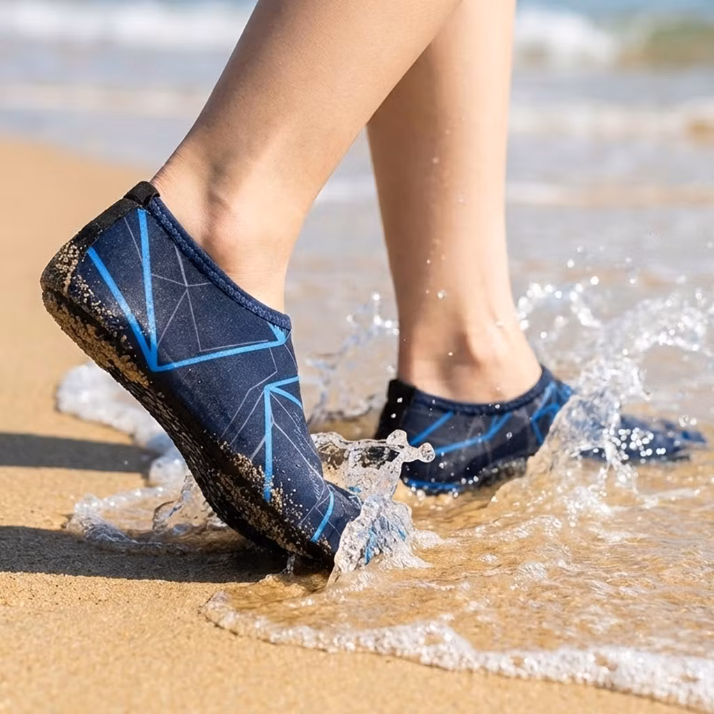 Waterschoenen (zwart & blauw)