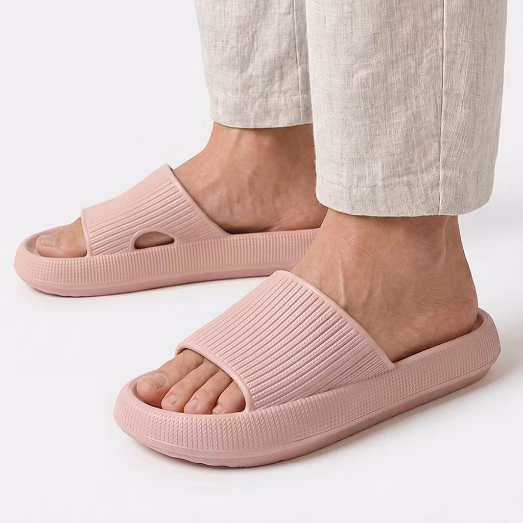 Zachte slippers (Roze)