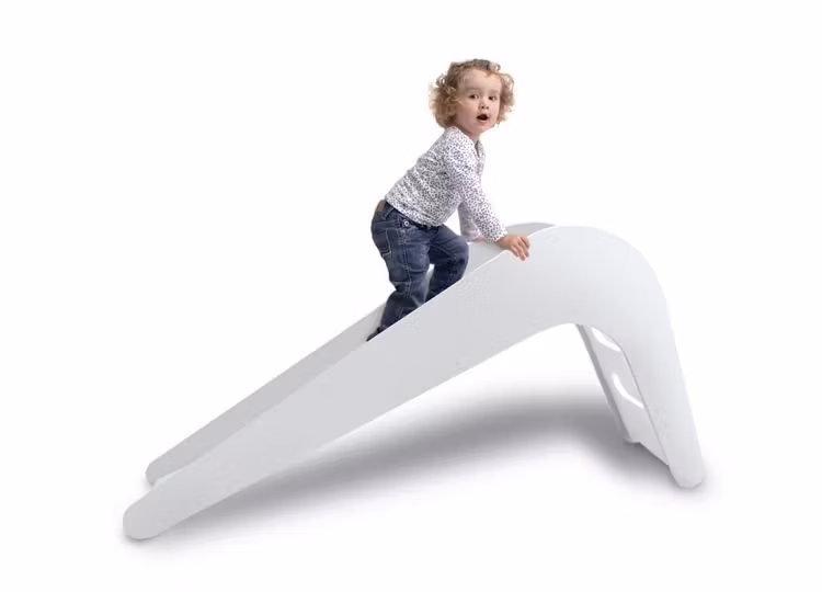 Trærutsjebane til børneværelser og legerum