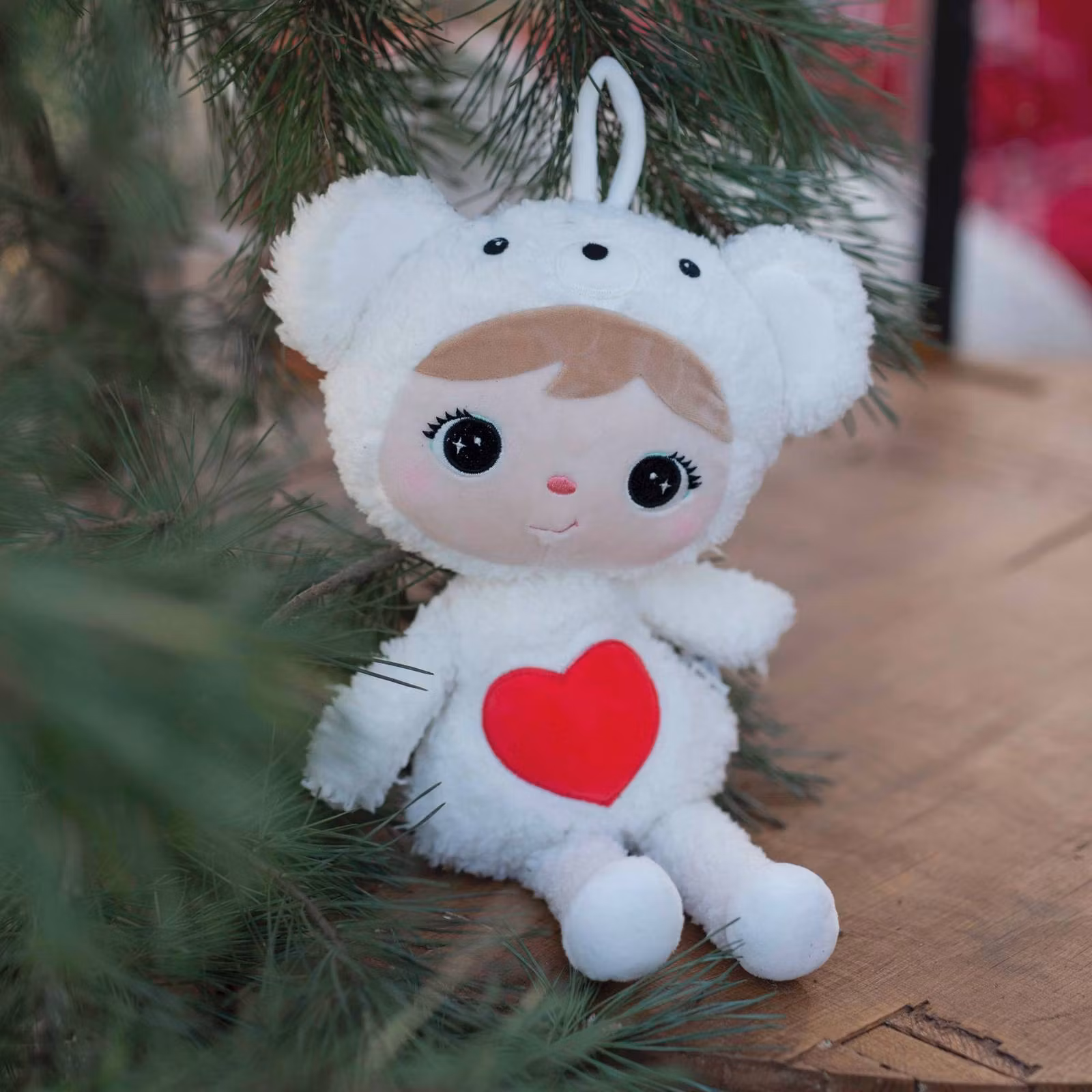 Isbjørn, stor dukke med navn