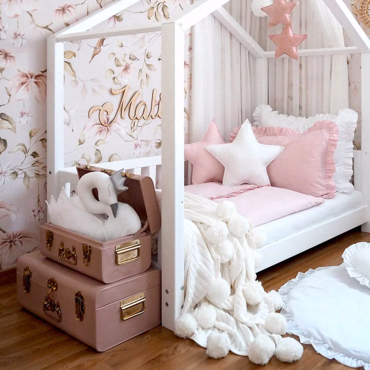 Dekornik, tapet Between the Paradise Trees