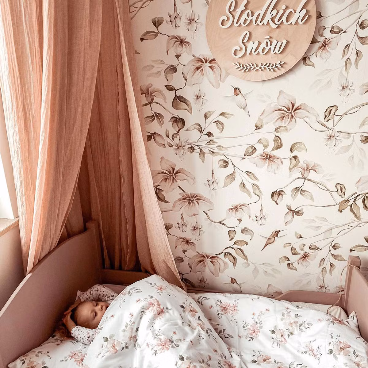 Dekornik, tapet Between the Paradise Trees White