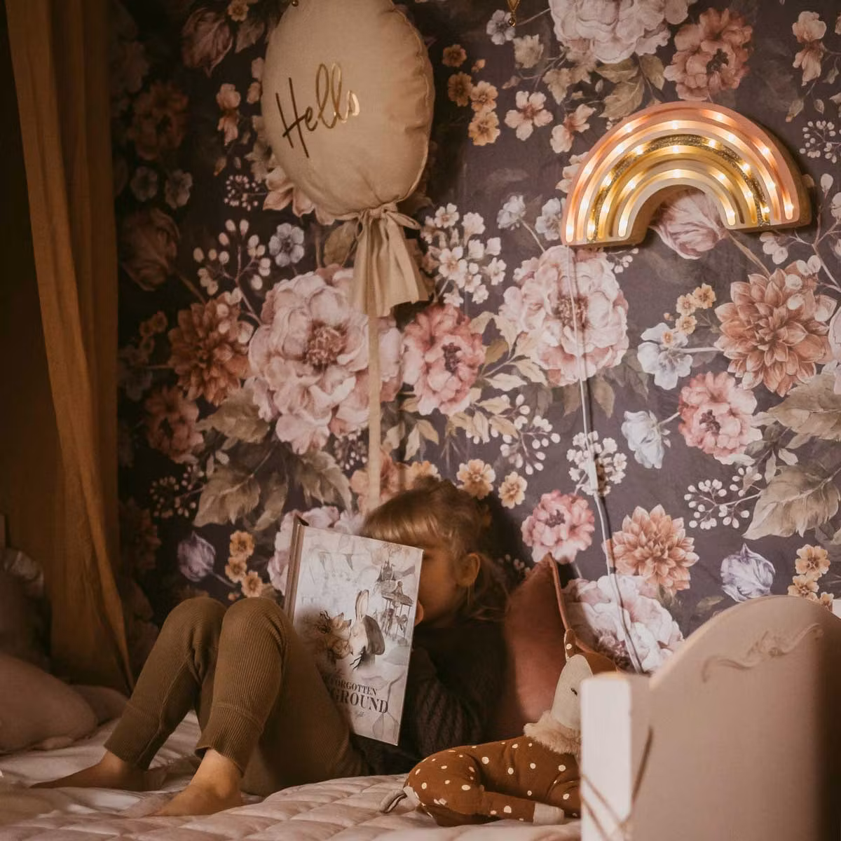 Dekornik, Tapet Bouquet of Flowers- violet