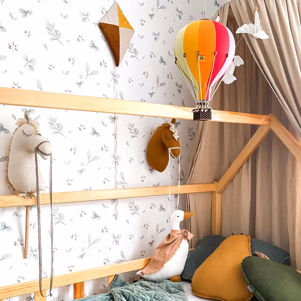 Dekornik, tapet Leaves Minimini