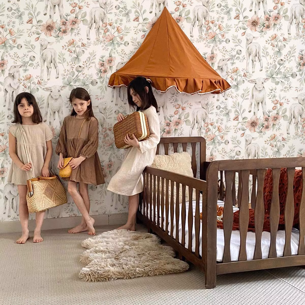 Dekornik, tapet Little Lambs