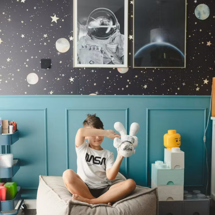 Dekornik, tapet Cosmos