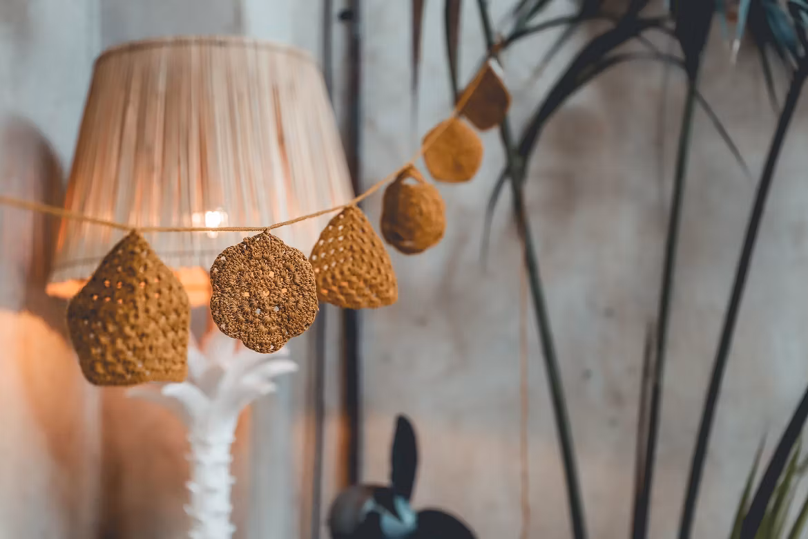 Numero 74, hæklet vimpel til børneværelset, Baobab Rose