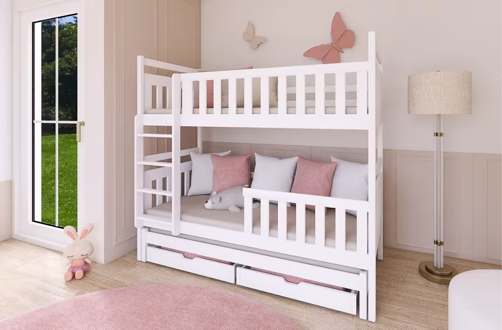 Køjeseng med gelændere og tre senge Katja