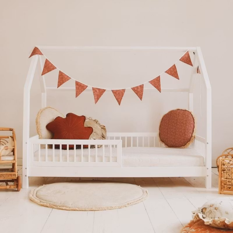 Hvid husseng Alex 90x190 cm