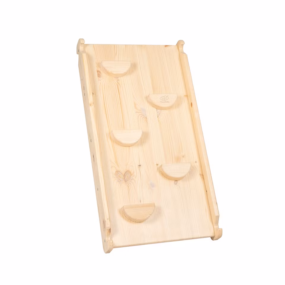 Meow, klatretrekant med klatrevæg og rutsjebane, natur