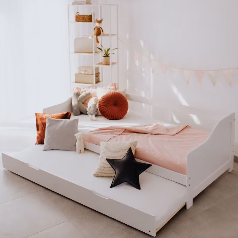 Hvid seng med udtræksseng 90x200 cm