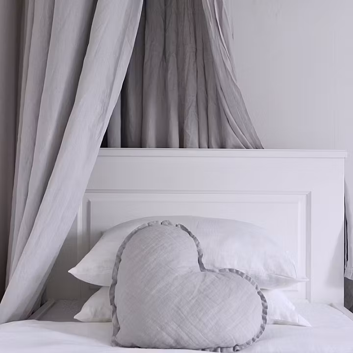 Cotton&Sweets, Grå sengehimmel i linned