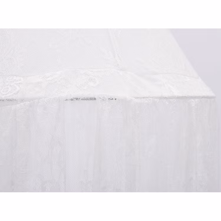 Babylove, Hvid blonde sengehimmel