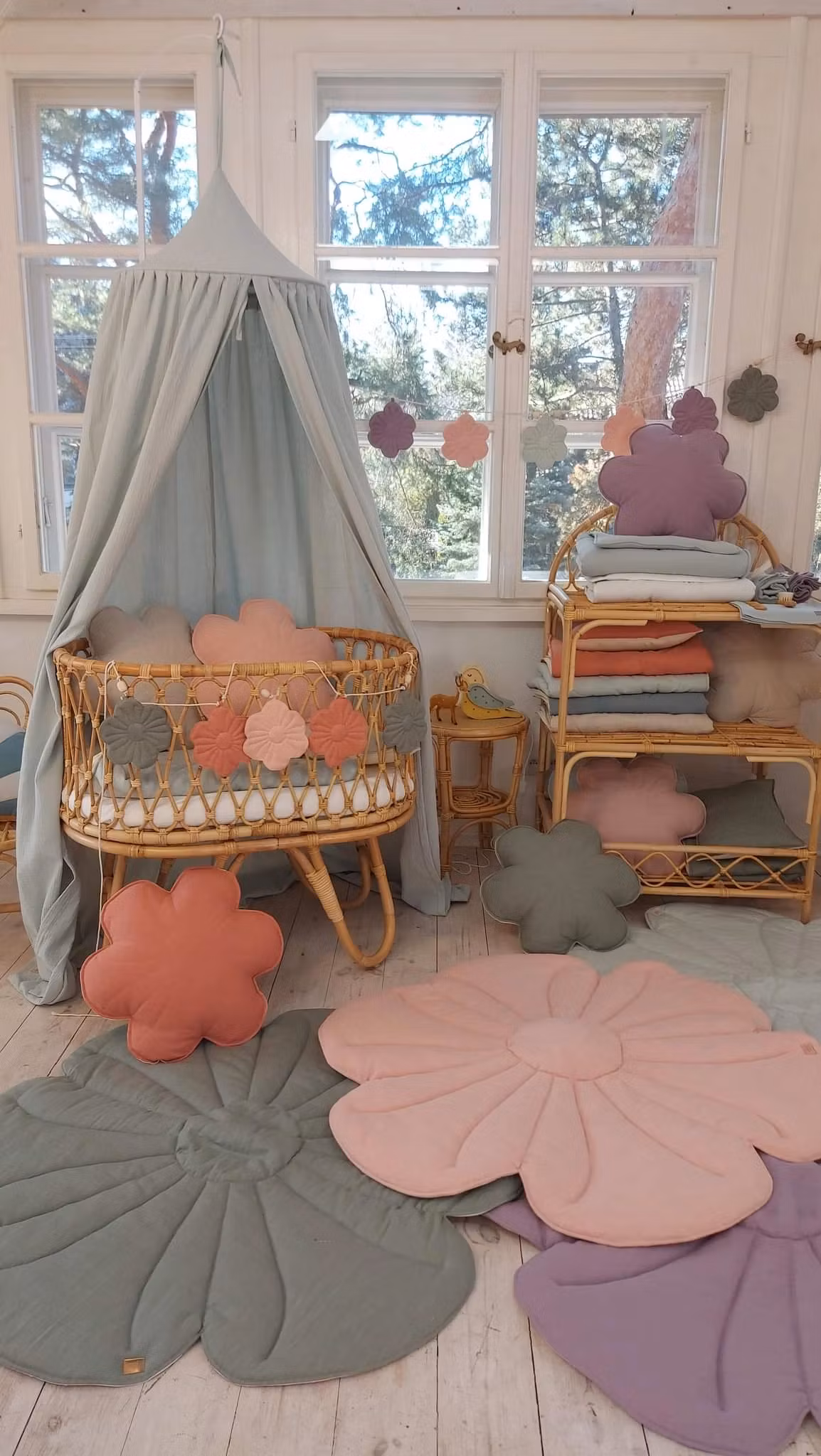 Moi Mili, legemåtte i fløjl, Bloom Pink Elderberry